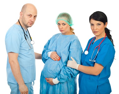 Operační porody ve druhé (vypuzovací) době porodní