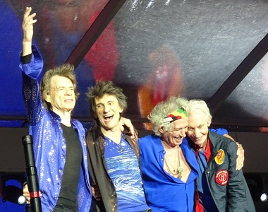 Mick Jagger (75) vs. Miloš Zeman (73) a Axl Rose (56) aneb anti-aging v podání Rolling Stones – rockové turné a dovolenkový klid v Drážďanech